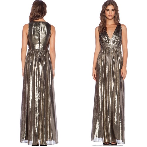 Alice + Olivia Dresses & Skirts - Alice + Olivia Pleated ISA Maxi Dress In Bronze
